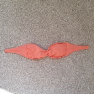 Coral Strapless twist front bikini top